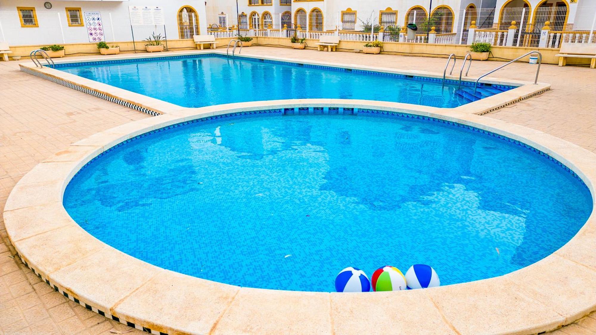 Appartement Blue Heaven à Torrevieja Extérieur photo